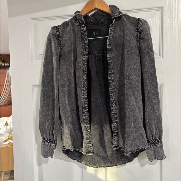 Rails Angelica Acid Wash Black Top - Picture 6 of 10